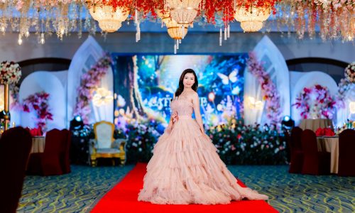 487843584 1073356478144787 923626317820920501 n - Dazzle Events And Weddings - Catherine